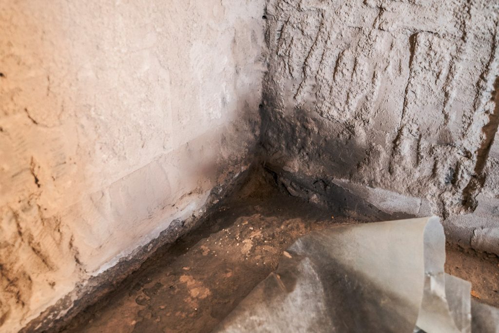 Druckwasserschaden im Keller.